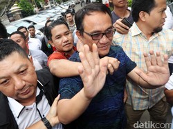 Periksa Darah, Andi Arief Sambangi RSKO Jakarta Siang Ini