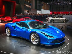 Lebih Jelas Lihat Si Cantik Bertenaga Gahar, Ferrari F8 Tributo