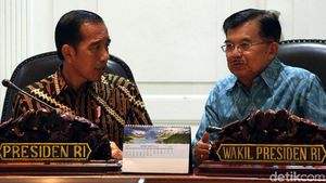 Jokowi Pimpin Sidang Kabinet Bersama Kapolri Hingga Menteri