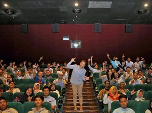 Ponakan Prabowo: Film Dilan 1991 Ungkap Fakta Kekerasan Seksual