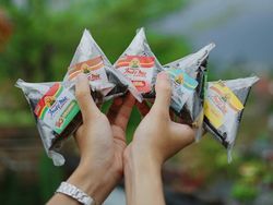 Setelah Donat, Kini Onigiri Mie Instan yang Jadi Tren Kuliner Milenial
