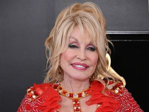 Dolly Parton Klarifikasi Rumor Dadanya Diasuransikan Senilai Rp 8,6 Miliar
