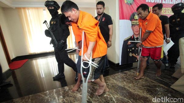 Ungkap Kasus Kriminal, Polisi Tembak Kaki Dua Pelaku