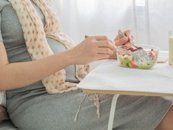 Konsumsi Pepaya Mentah Saat Hamil Bahayakan Janin?