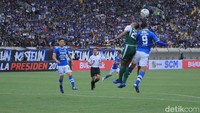 Pada menit ke-77, Persebaya menjauhkan keunggulannya. Kali ini Irfan Jaya yang membobol gawang Persib lewat sepakannya. Skor menjadi 3-1.