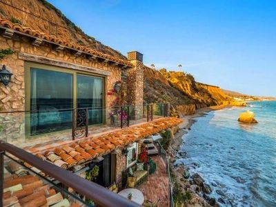 Pengusaha Skin Care Ini Sulap Gubuk jadi Villa Megah Rp 733 M