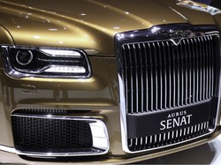 Mobil Kepresidenan Rusia Dijual Massal