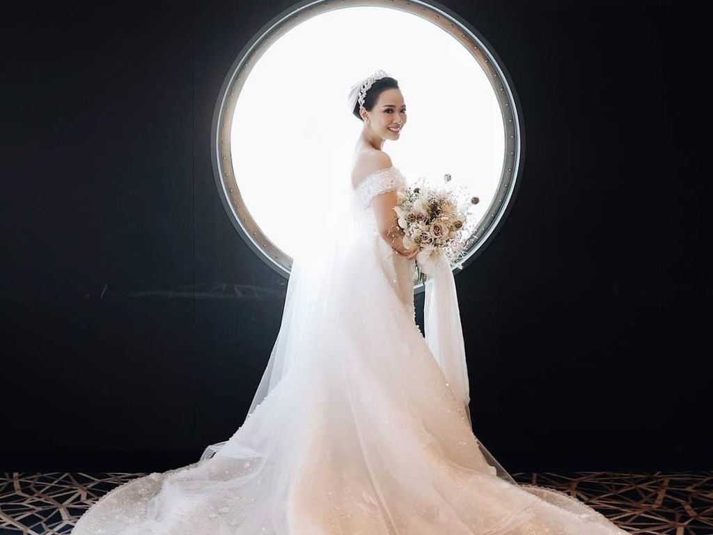 Potret Indahnya Pernikahan di Kapal Pesiar Seperti Yuanita Christiani Potret Indahnya Pernikahan di Kapal Pesiar Seperti Yuanita Christiani