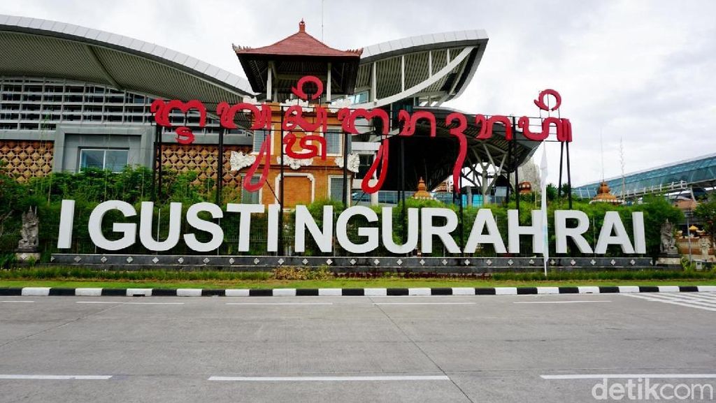 Suasana Bandara Ngurah Rai yang Senyap Saat Nyepi Suasana Bandara Ngurah Rai yang Senyap Saat Nyepi