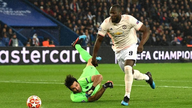 Babak Pertama, MU Memimpin 2-1 atas PSG