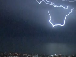 Fenomena Petir Sebelum Hujan dan Banjir dalam Al Quran, Ini Ayatnya