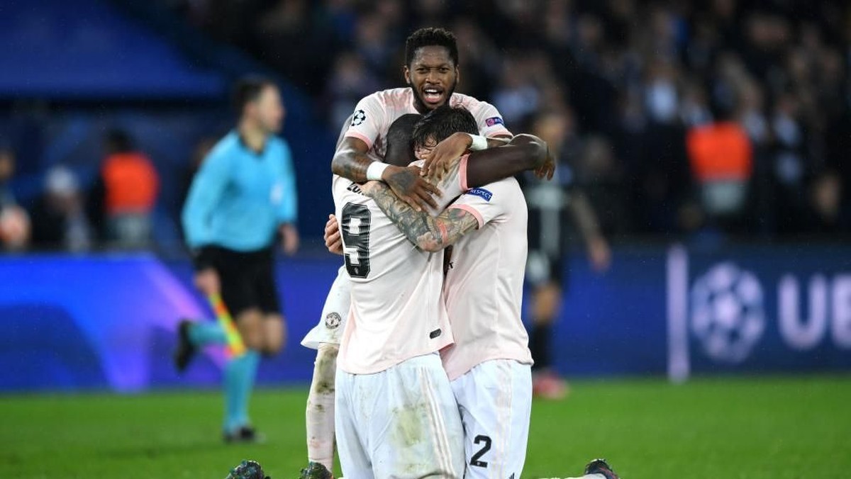 MU menang 3-1 di markas PSG dan lolos ke perempatfinal. (Foto: Shaun Botterill/Getty Images)