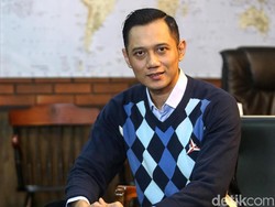 Tonton Blak-blakan AHY: Strategi Rel Ganda, Revisi Target Suara Demokrat