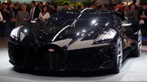 Mobil Ini Cocoknya Jadi Batmobile buat Orang Super Kaya