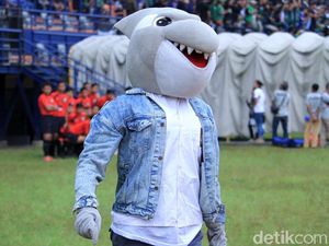 Ada Dilan di Laga  Persib vs Persebaya, Kok Bisa?