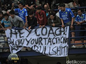 Pentolan Bobotoh: Radovic Out Wajar, tapi Kecam Penyerangan Pentolan Bobotoh: Radovic Out Wajar, tapi Kecam Penyerangan