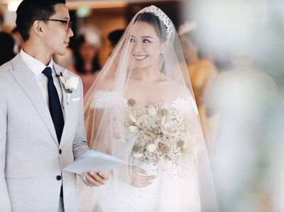 7 Momen Bahagia Pernikahan Yuanita Christiani di Kapal Pesiar