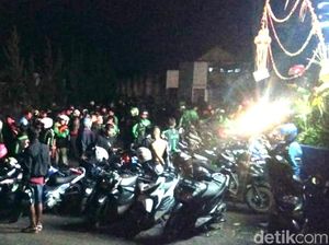 Rekannya Dipukul, Massa Ojol Datangi Pangkalan Ojek di Sukabumi Rekannya Dipukul, Massa Ojol Datangi Pangkalan Ojek di Sukabumi