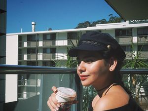 Cantiknya Shahila Hisyam Saat Berburu Kuliner Enak