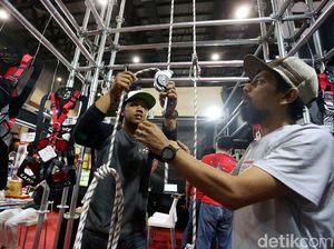 Pengunjung Serbu Pameran Indofest 2019 Pengunjung Serbu Pameran Indofest 2019