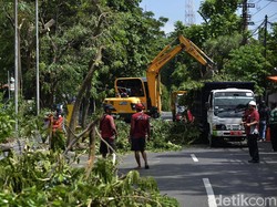 Pemkot Surabaya Lanjutkan Proyek Jalan Simpang Dukuh