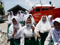 Kejar Inklusi Keuangan, Anak SMP bakal Diwajibkan Buka Tabungan