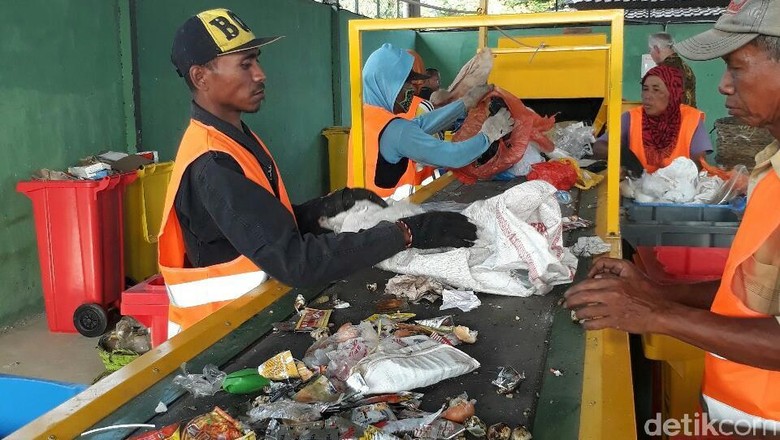 Bumdes di Banyuwangi Mampu Raup Rp 10 Juta dari Pengelolaan Sampah