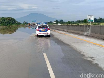 Masih Ada Genangan Air, Lalin di Tol Madiun Normal
