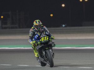 Ungguli Lorenzo-Marquez, Rossi Tercepat di FP1 MotoGP Qatar