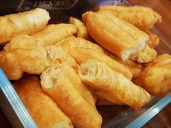 Sore-sore Enaknya Jajan Cakwe Klasik hingga Kekinan di Sini