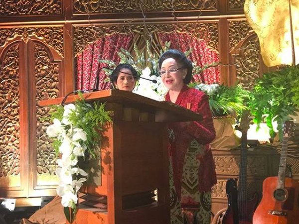 Cantik Luar Dalam, 6 Potret Wanita Inspiratif Indonesia