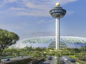 April 2019, Ada Hutan Buatan di Bandara Changi Singapura April 2019, Ada Hutan Buatan di Bandara Changi Singapura