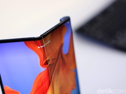 Huawei Ikutan Tunda Rilis Ponsel Layar Lipatnya