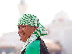 Kisah Inspiratif Driver Grab: Rajin Nge-bid Berbuah Umrah