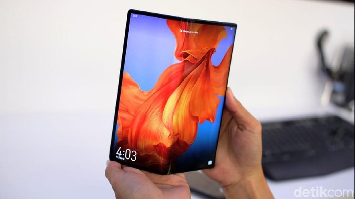 Huawei Mate X. Foto: Adi Fida Rahman/detikinet