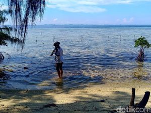 Menerobos Keheningan Pulau Pemakaman di Kepulauan Seribu Menerobos Keheningan Pulau Pemakaman di Kepulauan Seribu