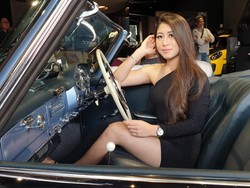 Kenalin Nih, Si Cantik yang Hobi Menggeber Kawasaki Ninja