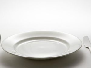 3 Kondisi yang Akan Kamu Alami Jika Sering Menunda Makan