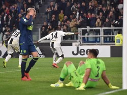 Blaise Matuidi kemudian ikut mencatatkan namanya di papan skor pada menit ke-71. Foto: Tullio M. Puglia/Getty Images