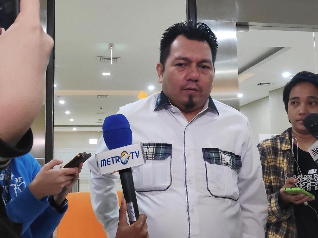 PA 212-GNPF akan Aksi Kawal MK, TKN: Tak Usah Terlalu Genit PA 212-GNPF akan Aksi Kawal MK, TKN: Tak Usah Terlalu Genit