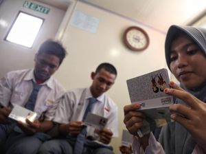 Warga Kepulauan Seribu Kini Lebih Mudah Nabung di Bank Warga Kepulauan Seribu Kini Lebih Mudah Nabung di Bank