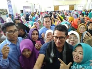 Kunjungi Ciamis, Sandi Janji Sejahterakan Emak-emak Posyandu