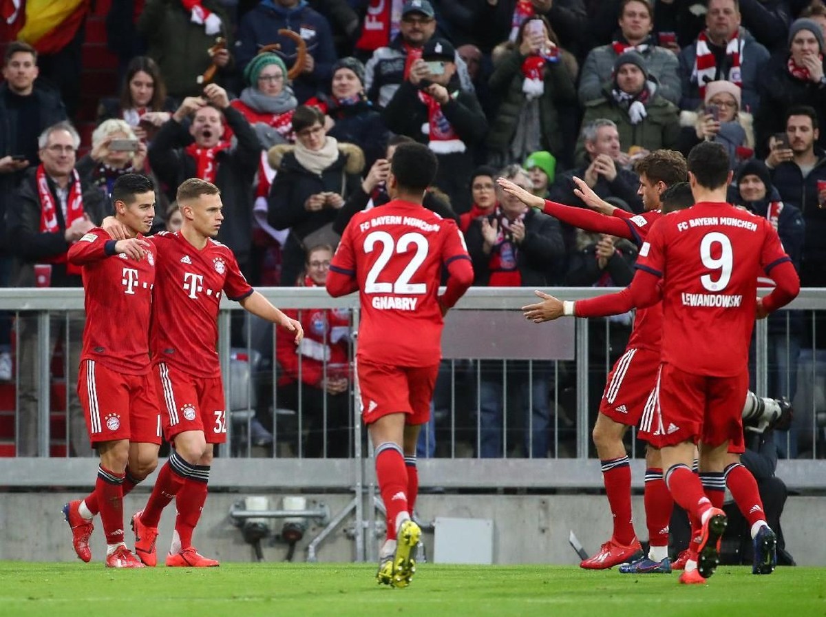 Bayern Munich saat mencukur Wolfsburg 6-0. (Foto: Michael Dalder/Reuters)
