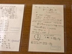 110 Naskah Einstein yang Tak Pernah Diketahui Dipamerkan di Yerusalem