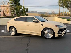 Modifikasi Lamborghini Urus ala Kanye West, Keren Gak?