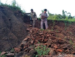 Cerita Warga Temukan Situs Kuno di Tol Pandaan-Malang