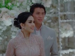 Danny Satriadi Merinding Berbagi Kisah Rancang Baju Lamaran Syahrini