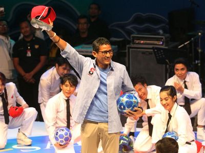 Sandiaga Nge-dance di Bandung YES 2019