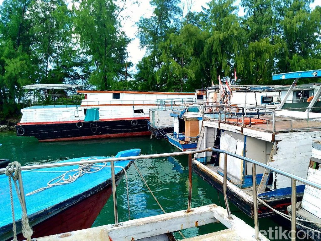 Ada Jerit dari Kapal Kosong, Jakarta Hendak Menolong Ada Jerit dari Kapal Kosong, Jakarta Hendak Menolong