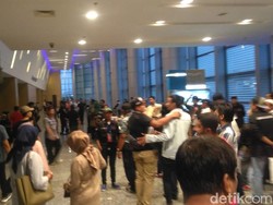 Konser Solidaritas Hadapi dengan Senyuman Ditunda, Penonton Kecewa